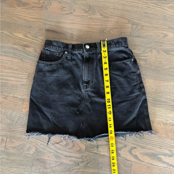 Madewell Black Denim Skirt - Picture 4 of 6